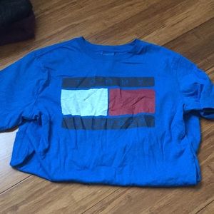 blue tommy hilfiger shirt